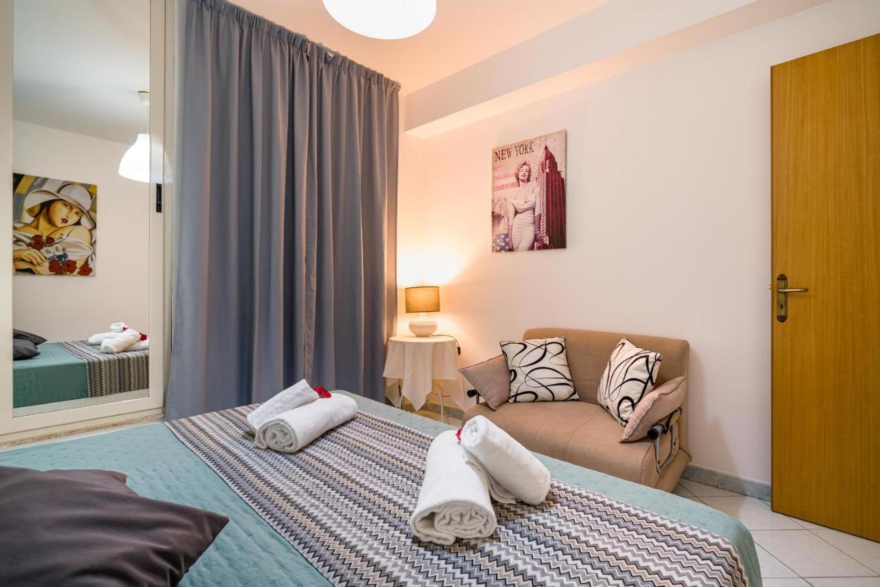 Appartement Loft Baia Di Letojanni Extérieur photo
