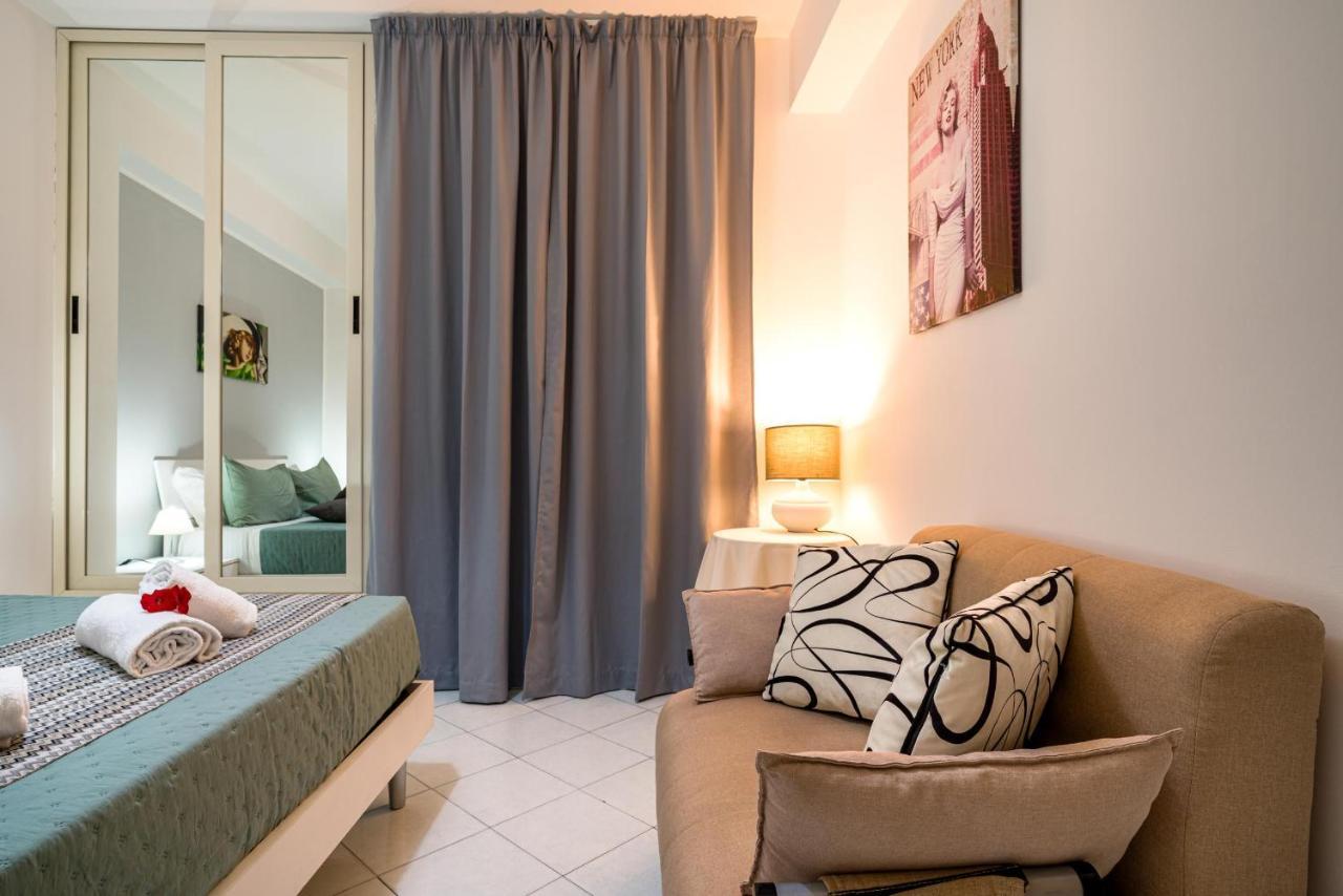 Appartement Loft Baia Di Letojanni Extérieur photo